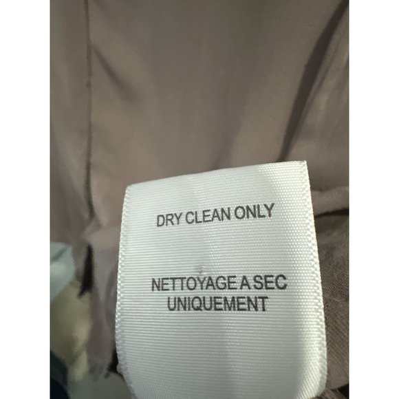 Joie women’s size M brown taupe 100% silk hook eye closure long sleeve top FLAW - Picture 7 of 8